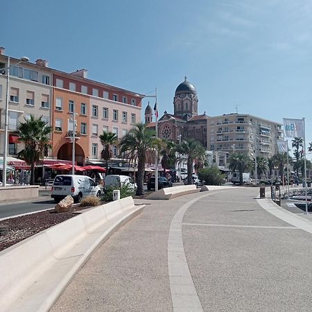 Lou Pescadou Apartment Saint-Raphael  Ngoại thất bức ảnh