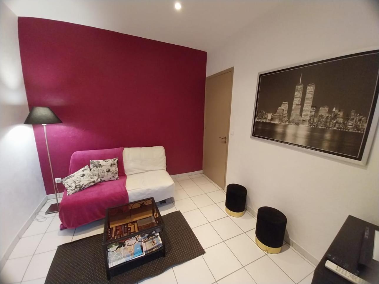Lou Pescadou Apartment Saint-Raphael  Ngoại thất bức ảnh