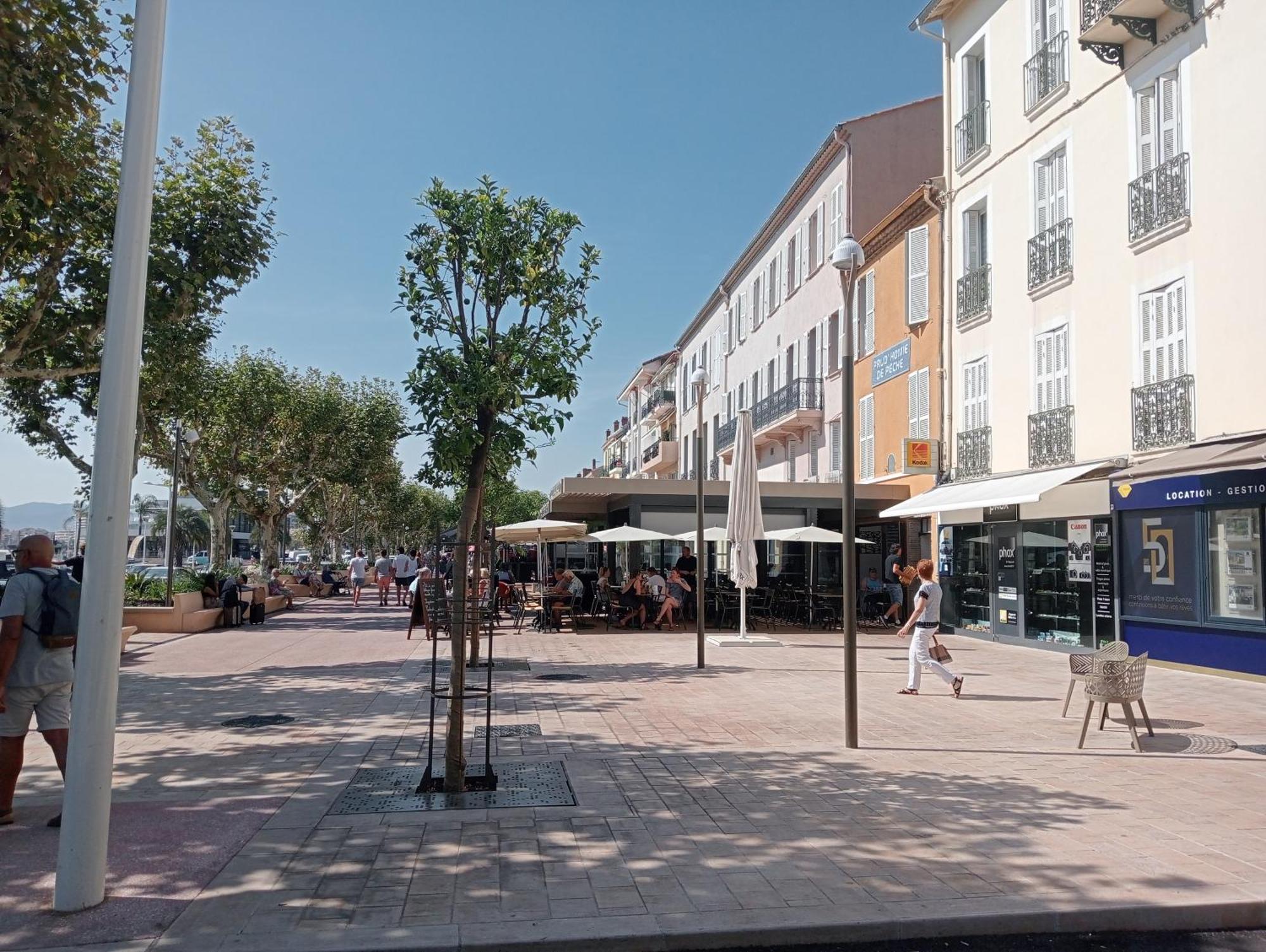 Lou Pescadou Apartment Saint-Raphael  Ngoại thất bức ảnh